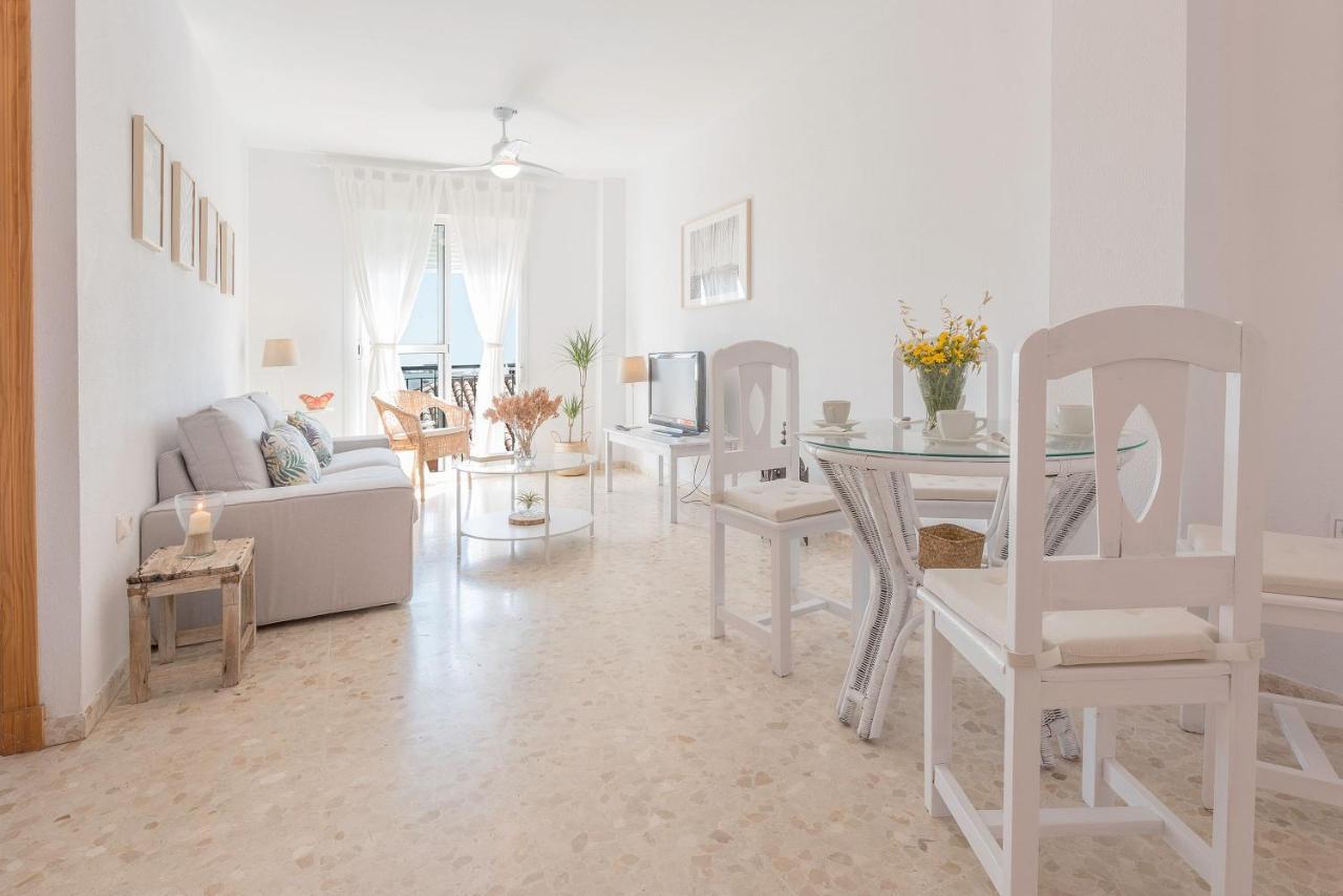 Piso Amplio Y Luminoso En Conil Apartment โกนิล เด ลาฟรอนเตรา ภายนอก รูปภาพ