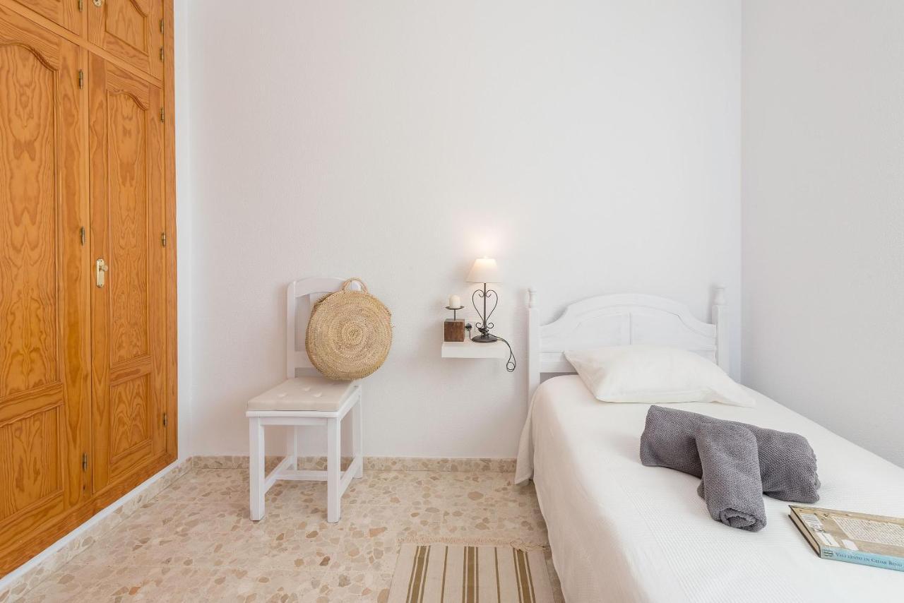 Piso Amplio Y Luminoso En Conil Apartment โกนิล เด ลาฟรอนเตรา ภายนอก รูปภาพ